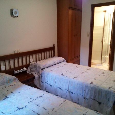 Los Fronterizos Hotel Irun Esterno foto