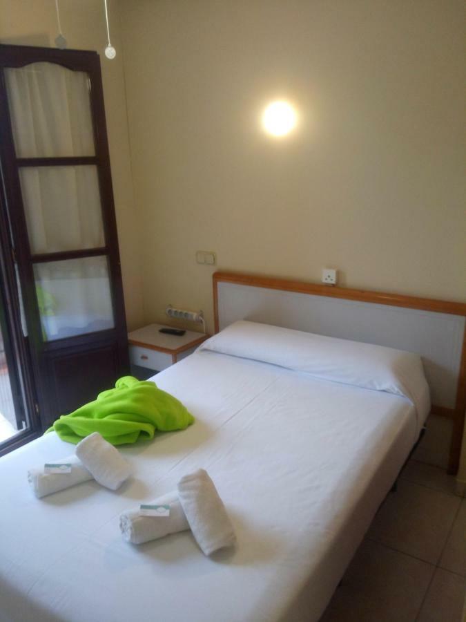 Los Fronterizos Hotel Irun Esterno foto