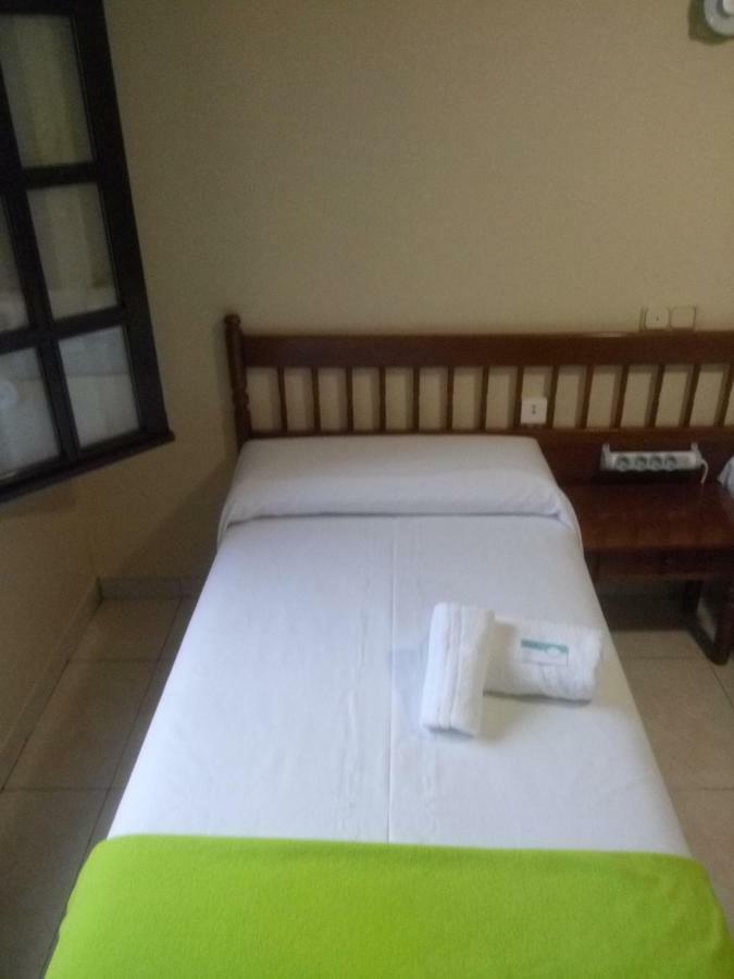 Los Fronterizos Hotel Irun Esterno foto