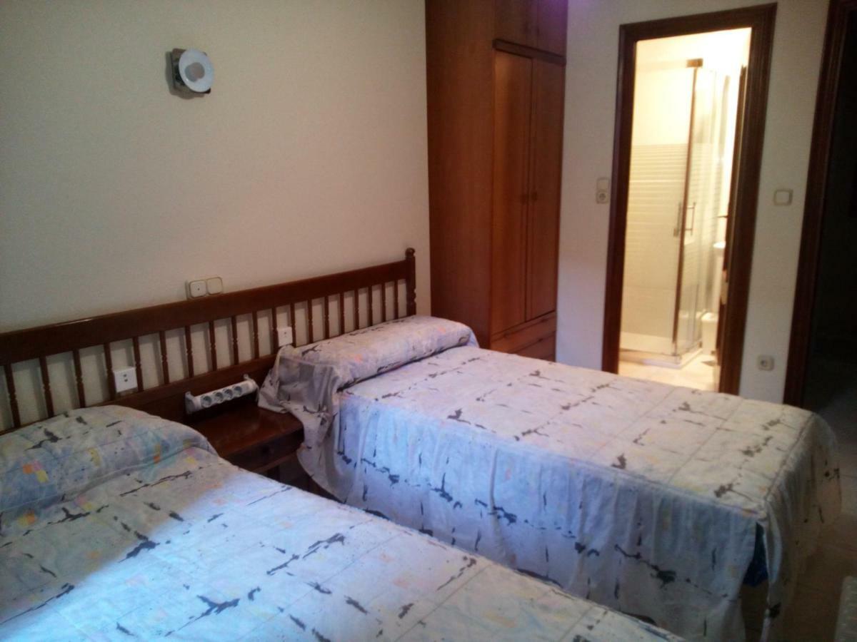 Los Fronterizos Hotel Irun Esterno foto